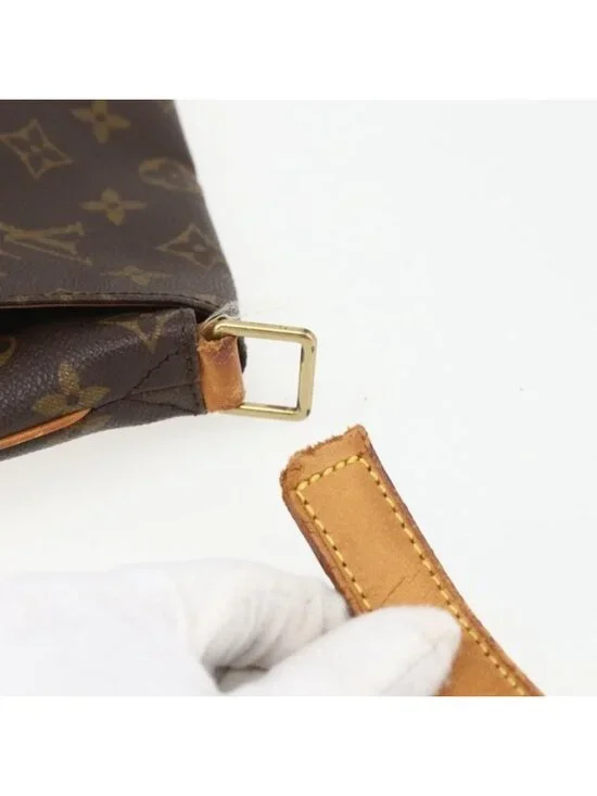 Authentic LOUIS VUITTON Monogram Musette Shoulder Bag M51256 LV - Picture 2 of 16